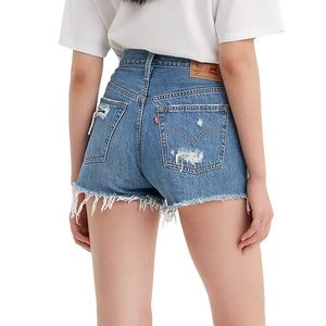 501 Original Denim Distressed High-Waisted Shorts // size 25 / 0